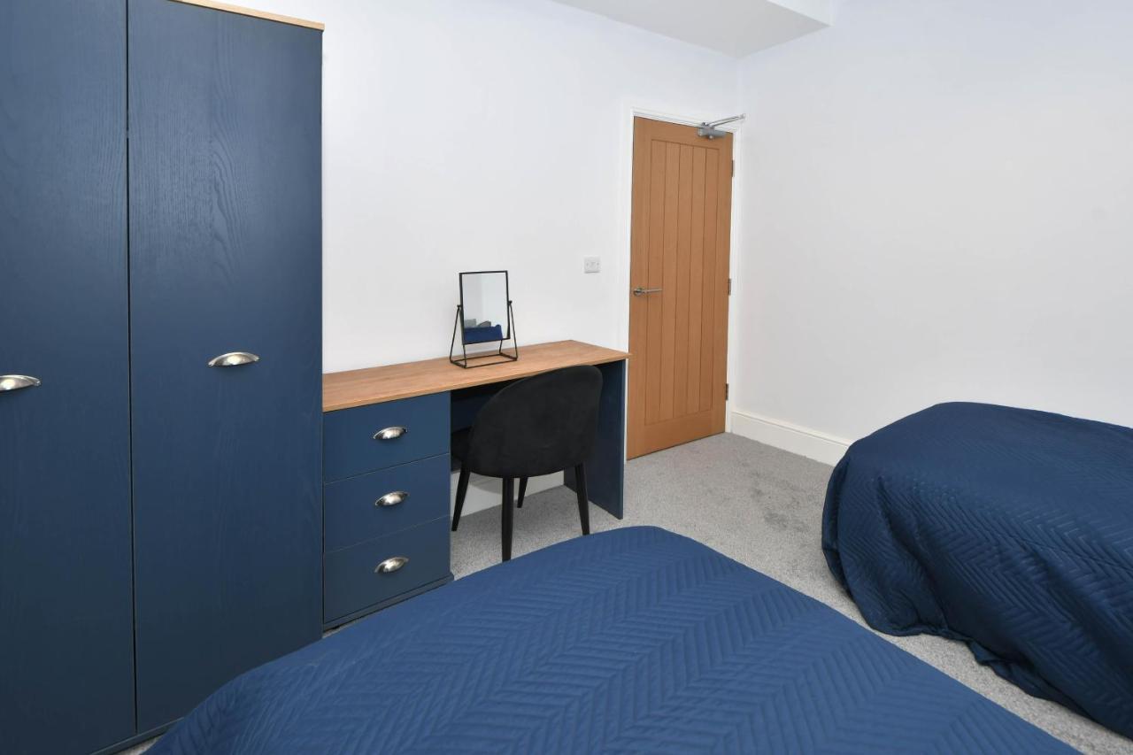 Westport Road Apartment Stoke-on-Trent Exterior photo